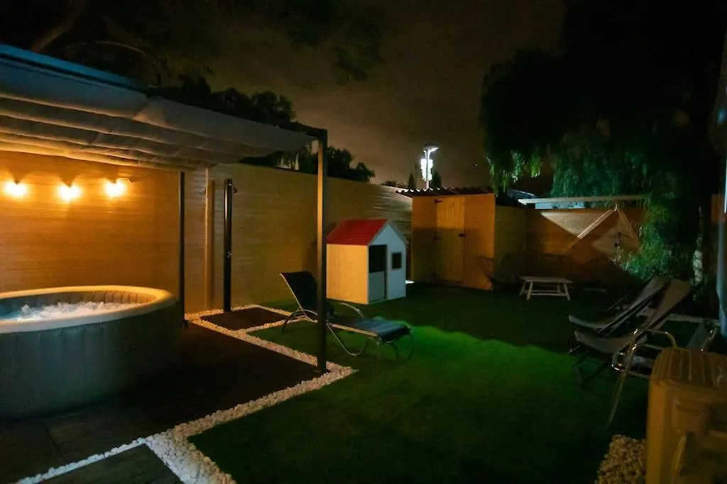 Private Paradise On Cozy Campsite, Jacuzzi, Netflix Las Galletas 0*,  Spagna